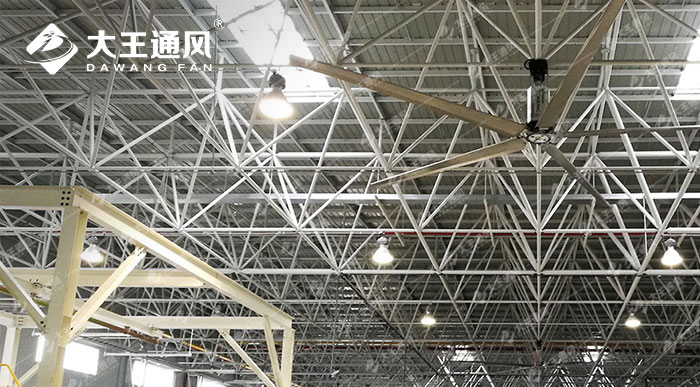 品牌汽車制造車間大型工業(yè)風(fēng)扇