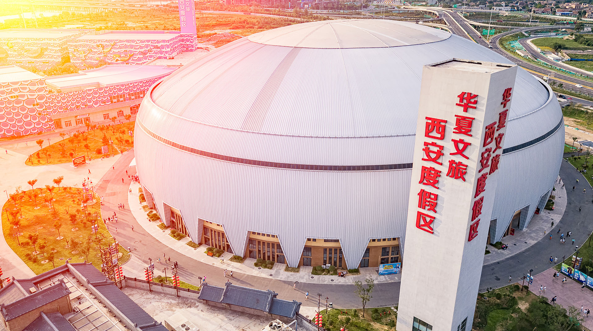 大王壁掛扇賦能西安華夏文旅度假區(qū)，打造舒適觀演環(huán)境案例